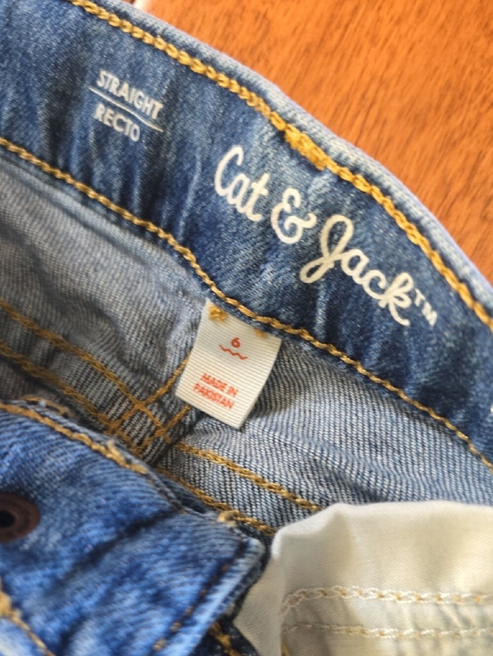 Jeans - Picture 3 of 3